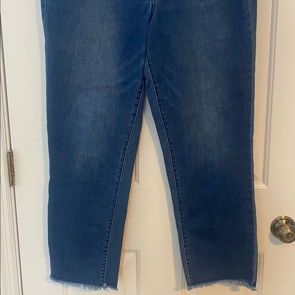 Democracy Ab Technology High Rise Straight Jeans 14 - Picture 6 of 13